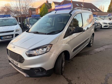 Ford Transit Courier 1.0 EcoBoost Trend L1 Euro 6 5dr 3