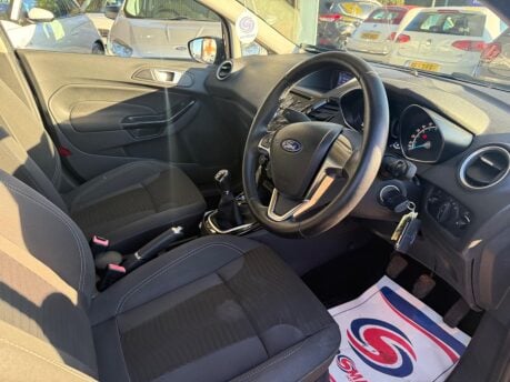 Ford Fiesta 1.25 Zetec Euro 6 5dr 17