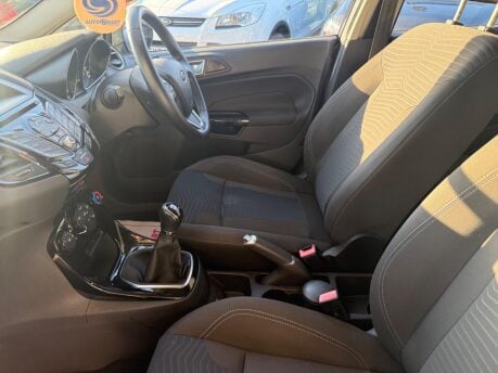 Ford Fiesta 1.25 Zetec Euro 6 5dr 31