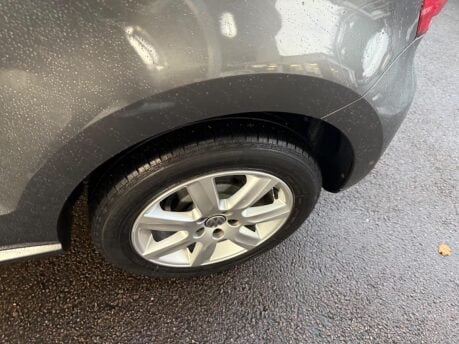 Volkswagen Polo 1.2 Match Edition Euro 5 3dr 21