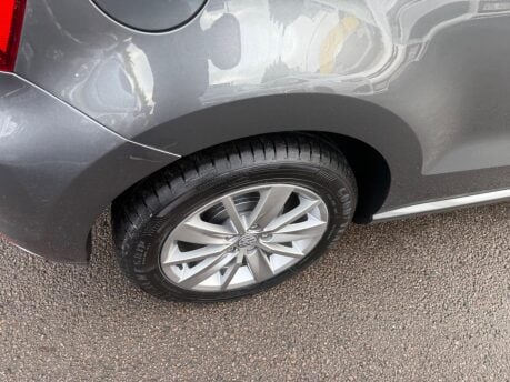 Volkswagen Polo 1.0 BlueMotion Tech SE Euro 6 (s/s) 3dr 21