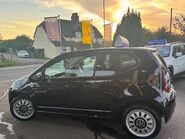 Volkswagen Up 1.0 up! Black Euro 5 3dr 4