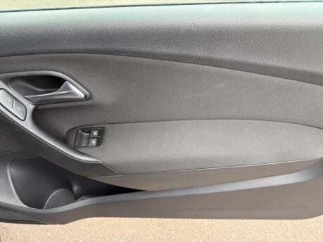 Volkswagen Polo 1.6 TDI SEL Euro 5 3dr 19