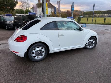Volkswagen Beetle 1.2 TSI Design DSG Euro 5 3dr 8