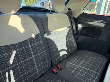 Fiat 500 1.2 Lounge Euro 6 (s/s) 3dr 22