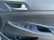 Hyundai TUCSON 1.7 CRDi Blue Drive Premium SE DCT Euro 6 (s/s) 5dr 12
