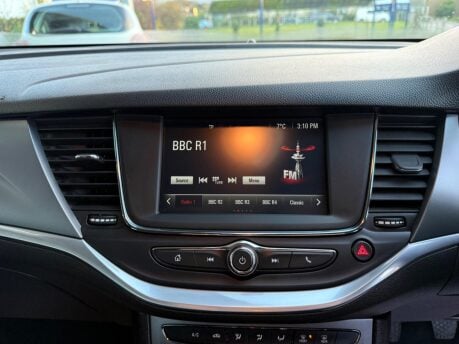 Vauxhall Astra 1.6 CDTi ecoTEC BlueInjection Energy Euro 6 5dr 30