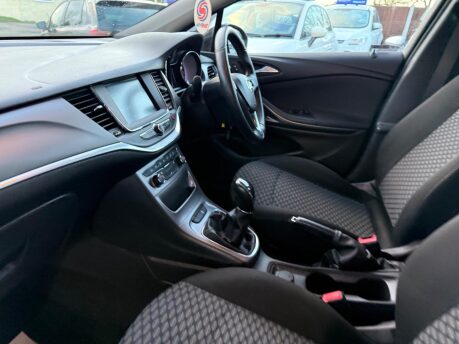 Vauxhall Astra 1.6 CDTi ecoTEC BlueInjection Energy Euro 6 5dr 15