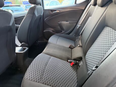 Vauxhall Astra 1.6 CDTi ecoTEC BlueInjection Energy Euro 6 5dr 22