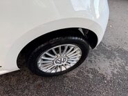 Volkswagen Up 1.0 Move up! Euro 5 3dr 21