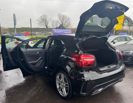 Mercedes-Benz A Class 1.5 A180d AMG Line (Executive) 7G-DCT Euro 6 (s/s) 5dr 33