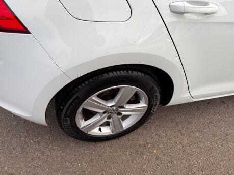 Volkswagen Golf 1.4 TSI BlueMotion Tech Match Euro 6 (s/s) 5dr 21