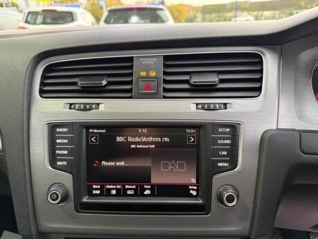 Volkswagen Golf 1.4 TSI BlueMotion Tech Match Euro 6 (s/s) 5dr 26