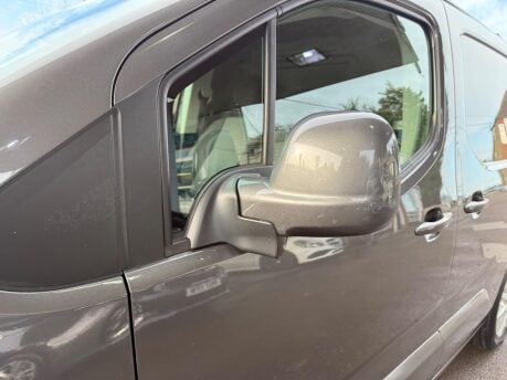 Peugeot Partner 1.5 BlueHDi 1000 Asphalt Standard Panel Van EAT8 SWB Euro 6 (s/s) 5dr 17