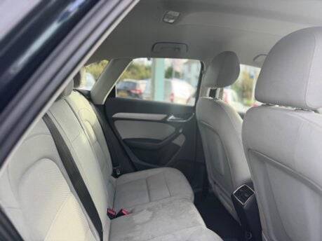 Audi Q3 2.0 TDI SE S Tronic quattro Euro 5 (s/s) 5dr 6