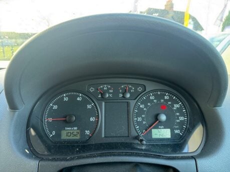 Volkswagen Polo 1.4 SE 3dr 8