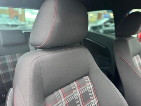 Volkswagen Polo 1.8 TSI BlueMotion Tech GTI Euro 6 (s/s) 3dr 25