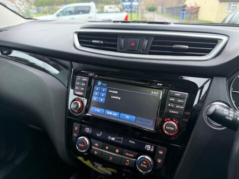 Nissan Qashqai 1.5 dCi Tekna 2WD Euro 6 (s/s) 5dr 14