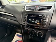 Suzuki Swift 1.2 SZ-L Euro 5 3dr 38