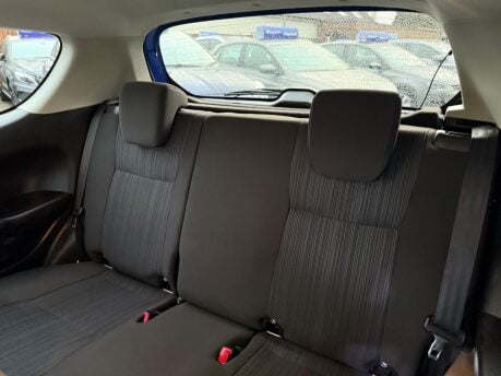 Suzuki Swift 1.2 SZ-L Euro 5 3dr 23