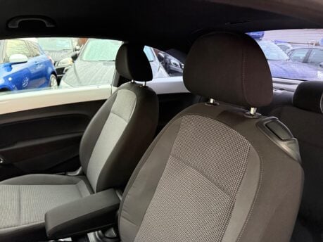 Volkswagen Beetle 1.2 TSI Design DSG Euro 5 3dr 36