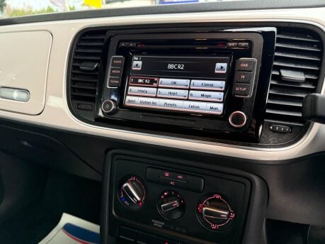 Volkswagen Beetle 1.2 TSI Design DSG Euro 5 3dr 29