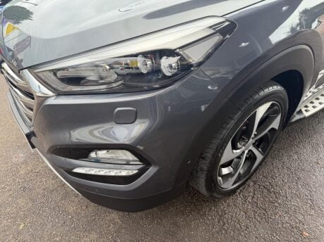 Hyundai TUCSON 1.7 CRDi Blue Drive Premium SE DCT Euro 6 (s/s) 5dr 37