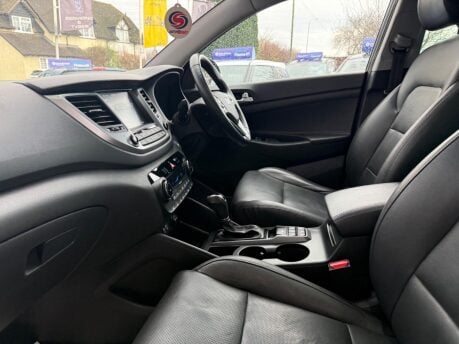 Hyundai TUCSON 1.7 CRDi Blue Drive Premium SE DCT Euro 6 (s/s) 5dr 34
