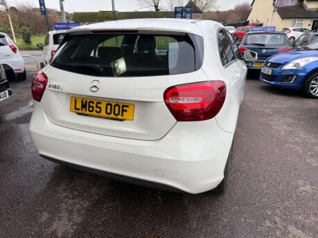 Mercedes-Benz A Class 1.5 A180d SE 7G-DCT Euro 6 (s/s) 5dr 4