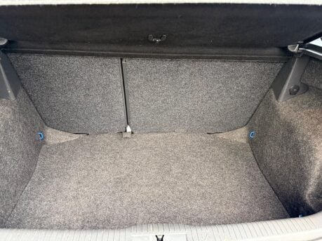 Volkswagen Polo 1.4 SE 3dr 20