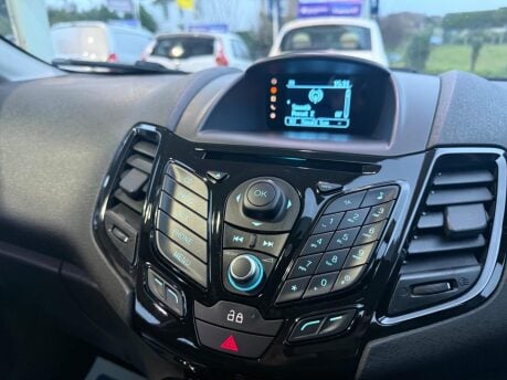 Ford Fiesta 1.25 Zetec Euro 5 5dr 39