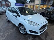 Ford Fiesta 1.25 Zetec Euro 5 5dr 8