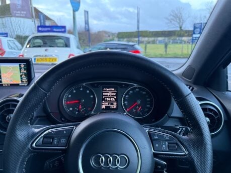 Audi A1 1.4 TFSI S line Euro 6 (s/s) 3dr 32