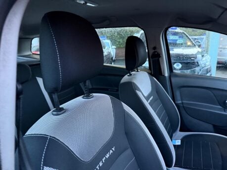 Dacia Logan 1.5 Blue dCi Comfort Euro 6 (s/s) 5dr 12