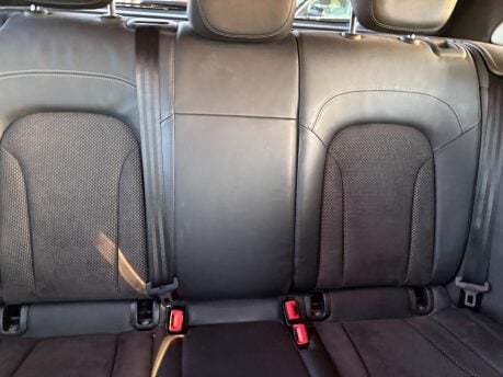 Audi Q3 2.0 TDI S line Plus quattro Euro 5 (s/s) 5dr 10