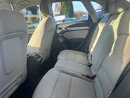 Audi Q3 2.0 TDI SE S Tronic quattro Euro 5 (s/s) 5dr 27