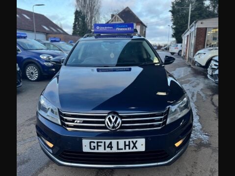 Volkswagen Passat 2.0 TDI BlueMotion Tech Executive Euro 5 (s/s) 5dr 2