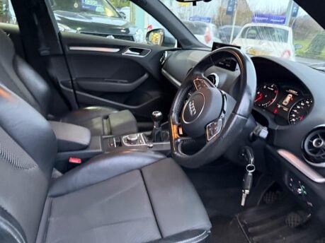 Audi A3 2.0 TDI S line Sportback Euro 6 (s/s) 5dr 12