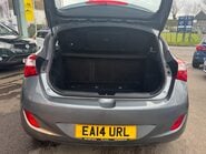 Hyundai i30 1.6 CRDi Blue Drive Classic Euro 5 (s/s) 5dr 31