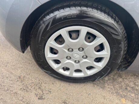 Hyundai i30 1.6 CRDi Blue Drive Classic Euro 5 (s/s) 5dr 15