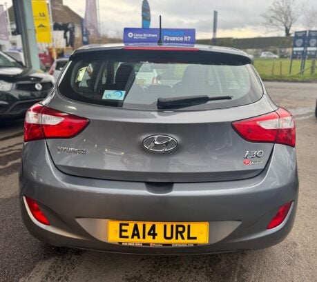 Hyundai i30 1.6 CRDi Blue Drive Classic Euro 5 (s/s) 5dr 6