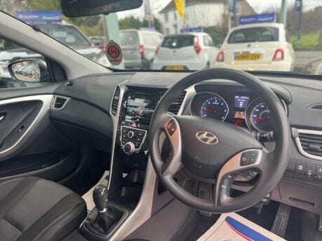 Hyundai i30 1.6 CRDi Blue Drive Classic Euro 5 (s/s) 5dr 25