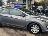 Hyundai i30 1.6 CRDi Blue Drive Classic Euro 5 (s/s) 5dr 8