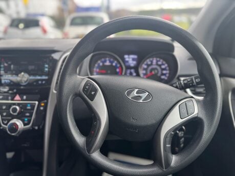 Hyundai i30 1.6 CRDi Blue Drive Classic Euro 5 (s/s) 5dr 20