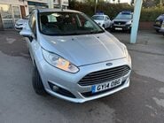 Ford Fiesta 1.25 Zetec Euro 5 5dr 8