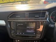 Volkswagen Tiguan 2.0 TDI BlueMotion Tech SE Navigation Euro 6 (s/s) 5dr 10
