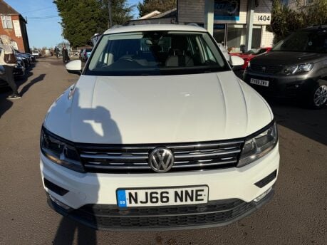 Volkswagen Tiguan 2.0 TDI BlueMotion Tech SE Navigation Euro 6 (s/s) 5dr 7