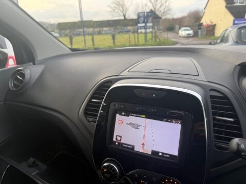 Renault Captur 0.9 TCe ENERGY Dynamique S Nav Euro 6 (s/s) 5dr 13