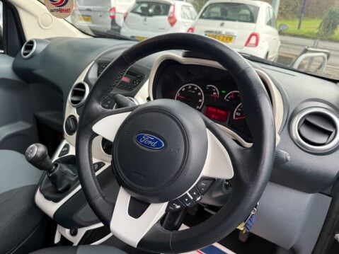 Ford Ka 1.2 Zetec Euro 6 (s/s) 3dr 28