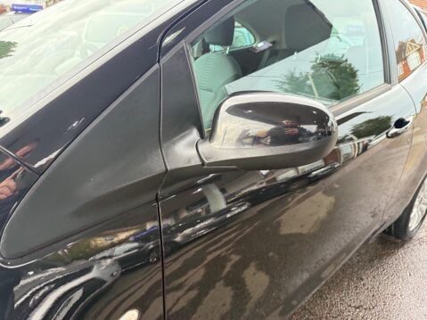 Ford Ka 1.2 Zetec Euro 6 (s/s) 3dr 26